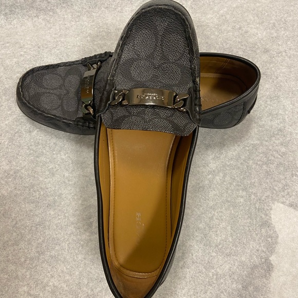 NIB Coach Olive Loafers signature embosses - Picture 4 of 8
